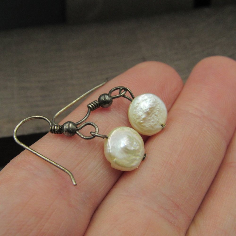 Sterling Silver Circle Shell Rustic Earrings - image 2